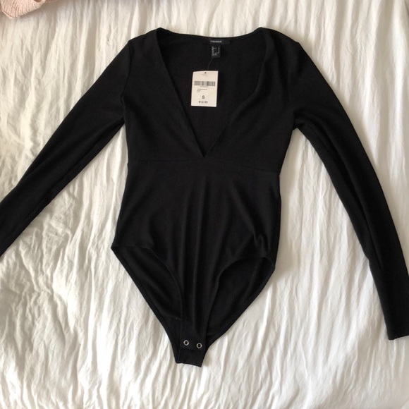 NWT!! plunge long sleeve ribbed bodysuit - Picture 1 of 4